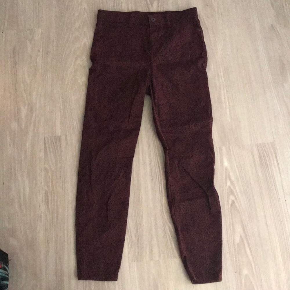 Burgundy/black jeggings